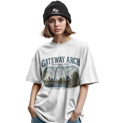 Gateway Arch National Park Vintage T-Shirt, St. Louis Missouri Travel Tee